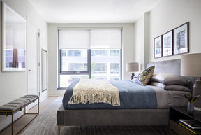 One Hill South offers gracious, light-filled bedrooms. 