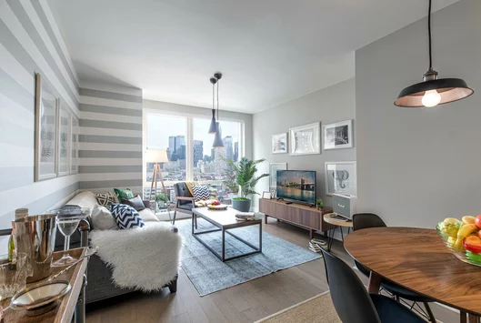 Experience sweeping New York views from your floor-to-ceiling windows.