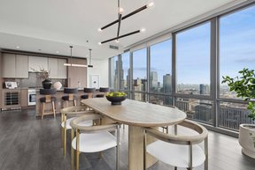 West Loop Chicago Luxury Apartments for Rent
