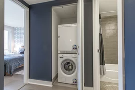 In-unit washer/dryer