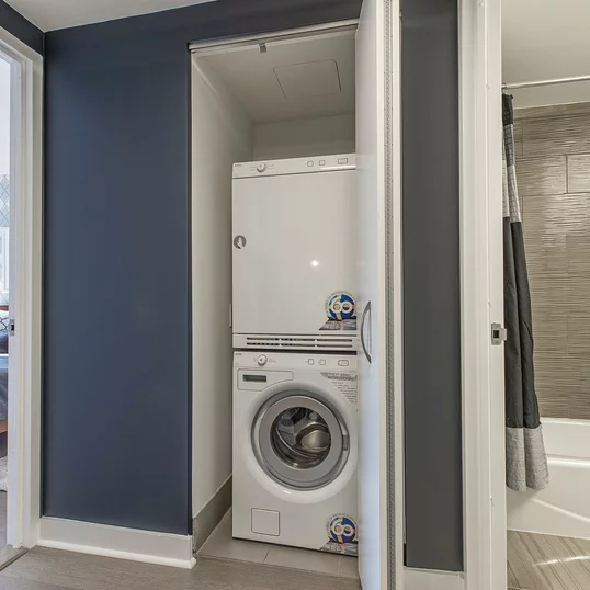 In-unit washer/dryer